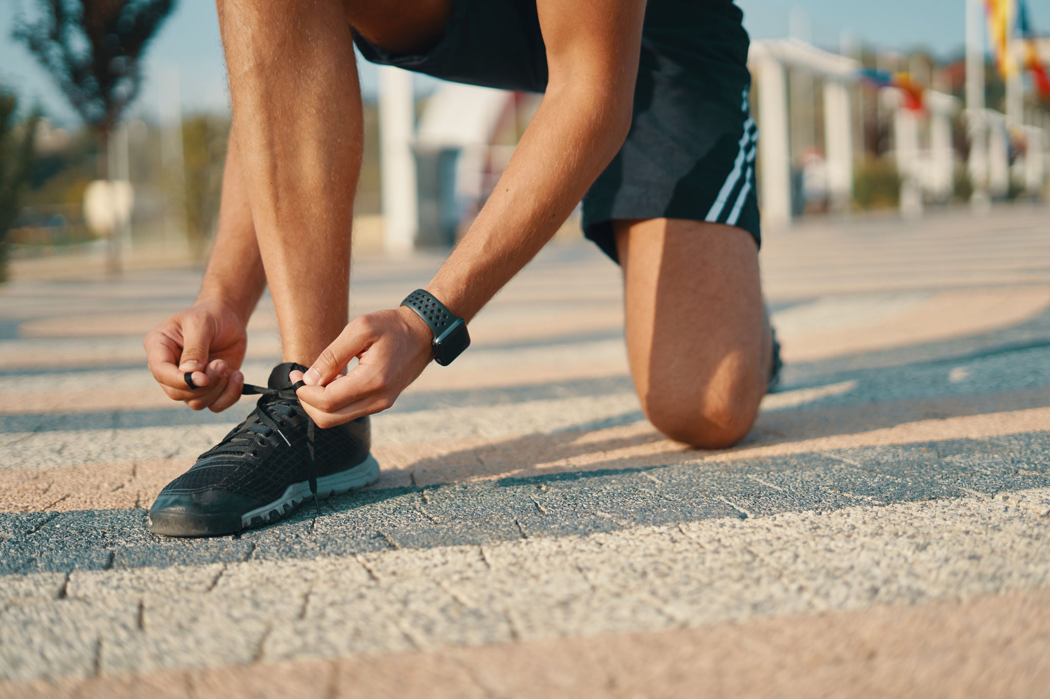 Digitally connected store smart shoes